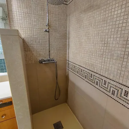 Trendyhomes Buenavista Paseo Maritimo Ii *